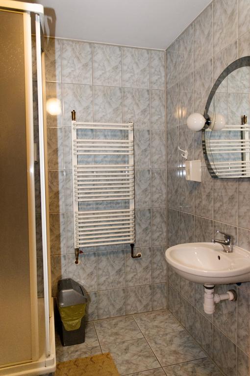 Hotelik Niedzwiadek Radzyn Podlaski Værelse billede